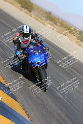 media/Dec-09-2023-SoCal Trackdays (Sat) [[76a8ac2686]]/Turn 3 Inside (1015am)/